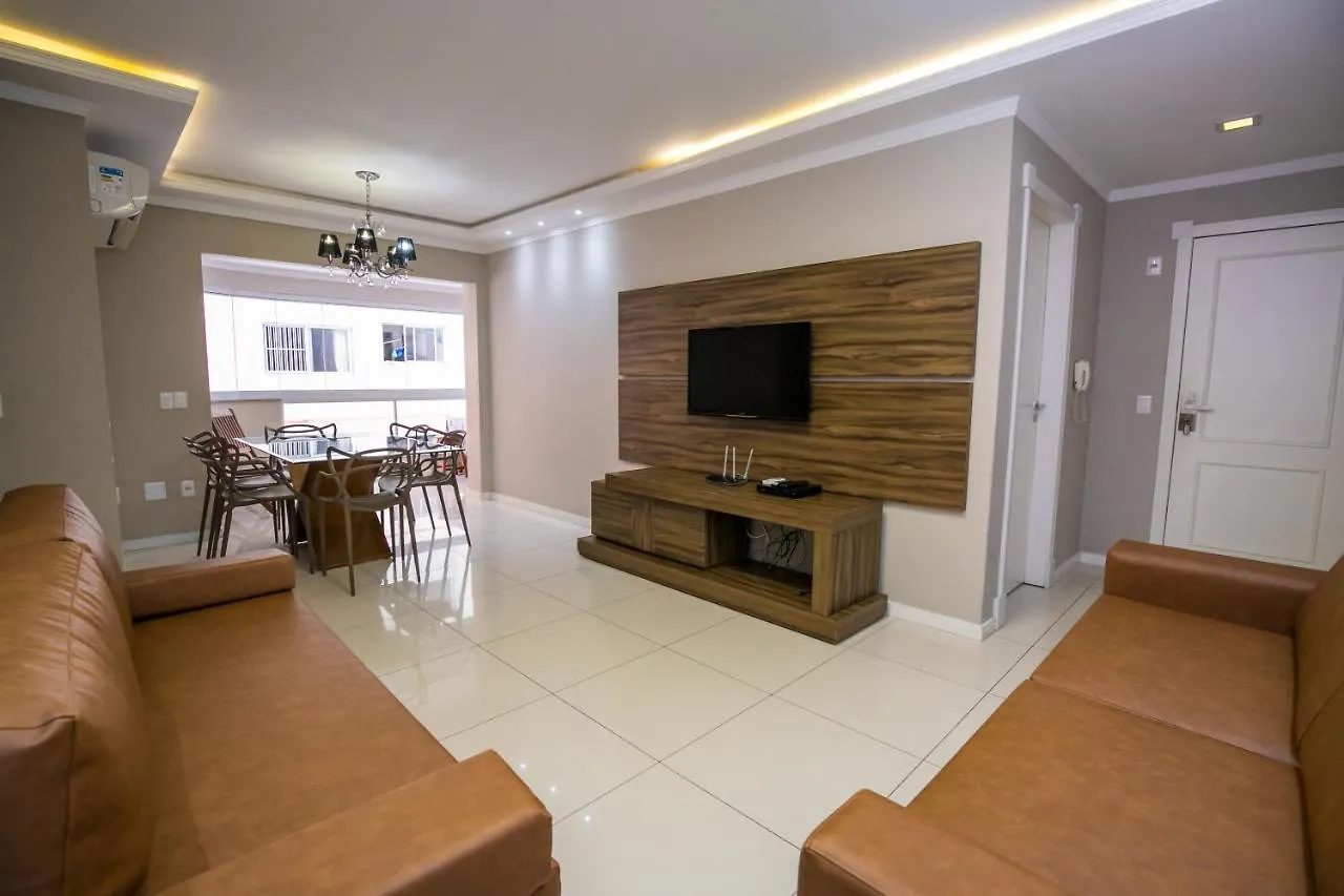 Apartamento Av. Brasil Frente Sh. Atlantico Balneario Camboriu